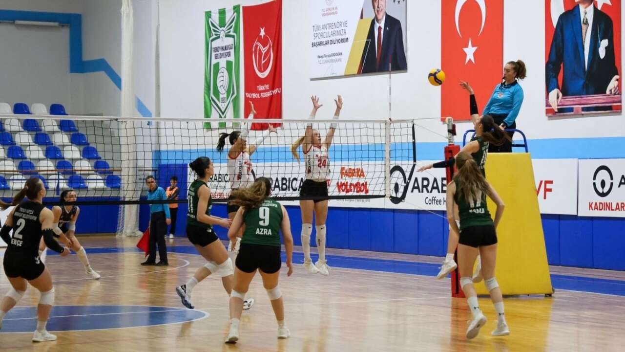Manavgat’ta Nefes Kesen Karşılaşma: Sultanlar Tie-Break’te 3